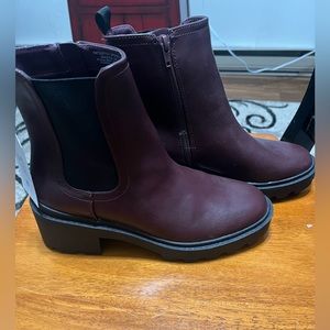 Time and Tru boots. Size 8. New with tags